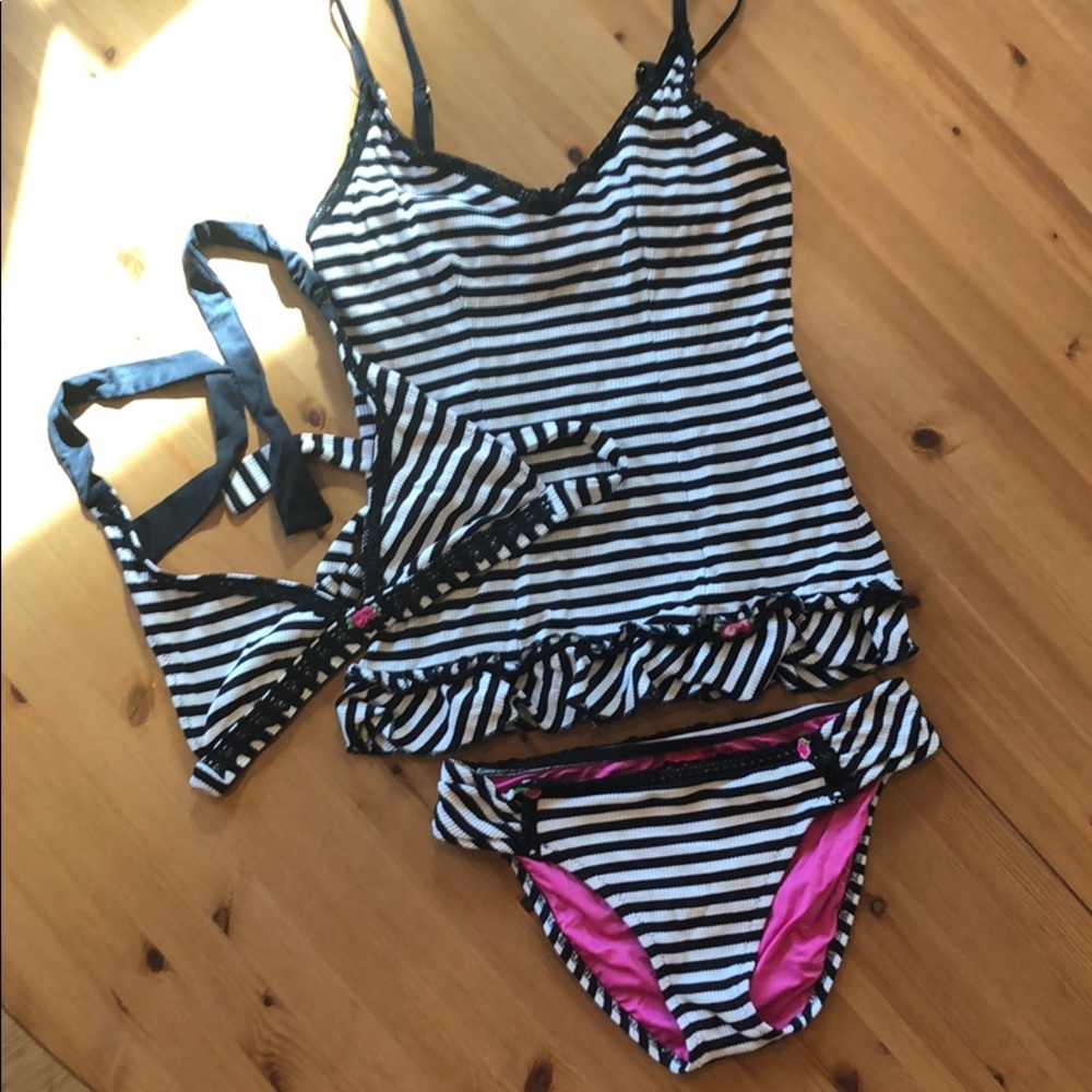 Betsey Johnson 3 piece Bathing Suit (all M)